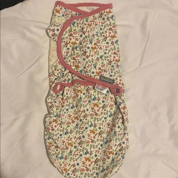 Swaddle - Picture 1 of 1